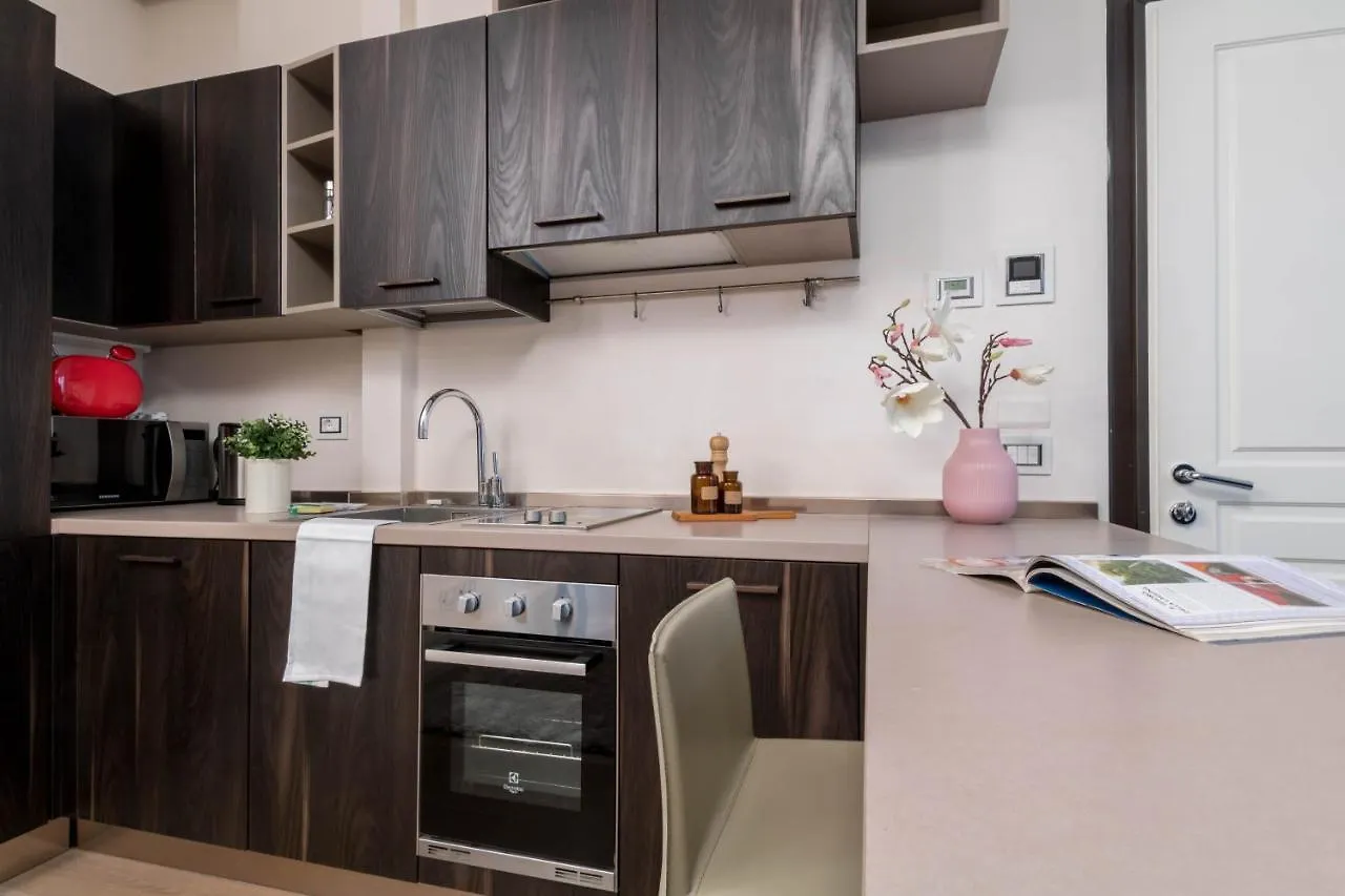 Joivy Elegant Studio For 2 Near Duomo Di Milan Apartment