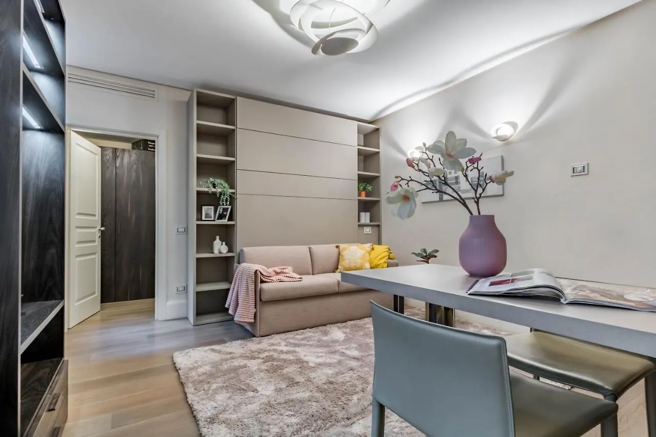 Joivy Elegant Studio For 2 Near Duomo Di Milan Apartment